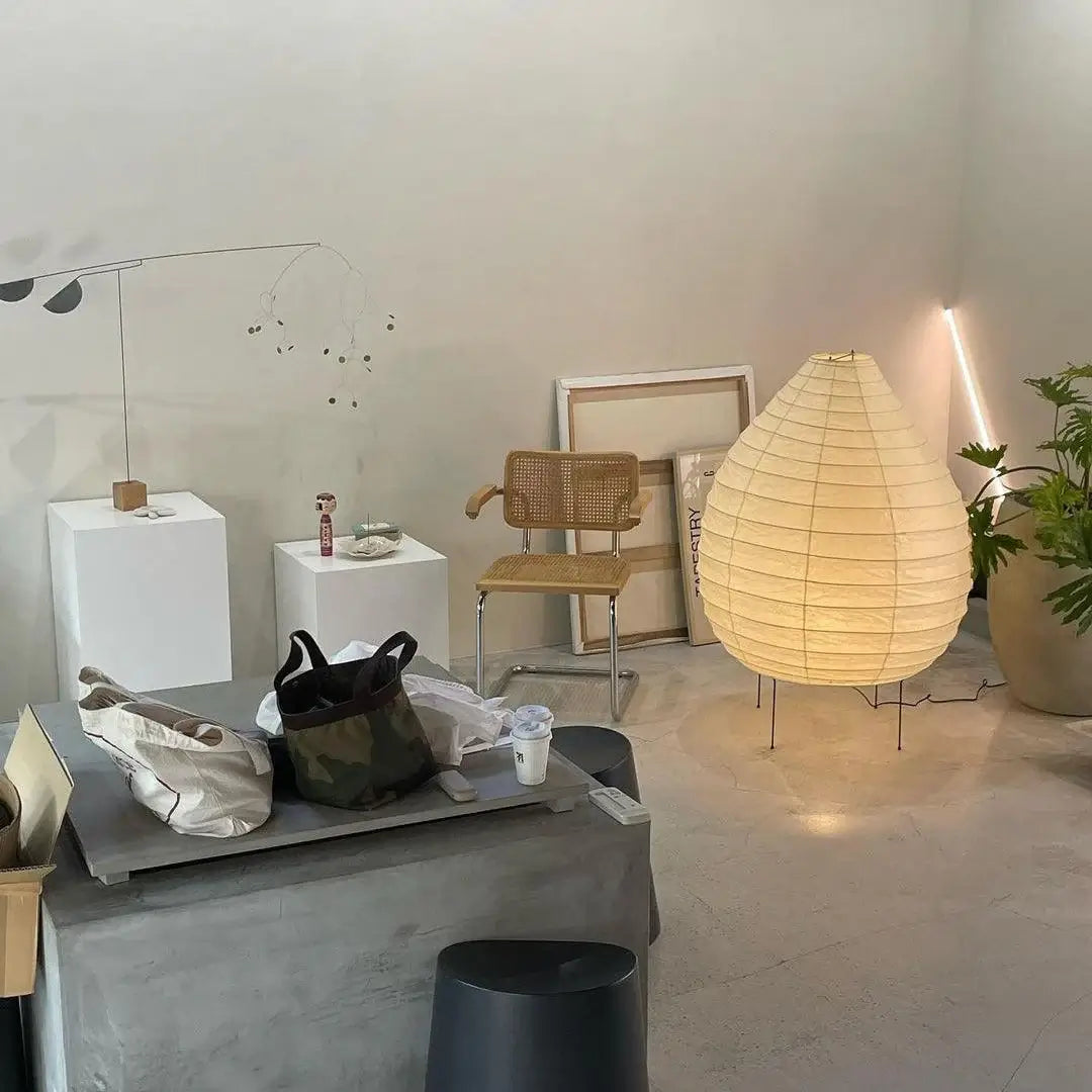 Akari 22N Japanese Paper Table Lamp
