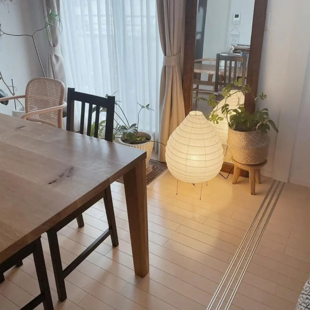 Akari 22N Japanese Paper Table Lamp