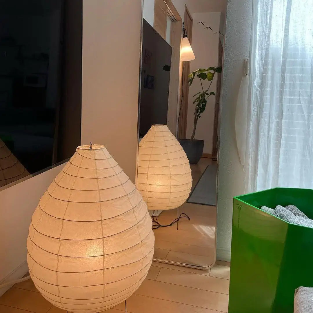Akari 22N Japanese Paper Table Lamp