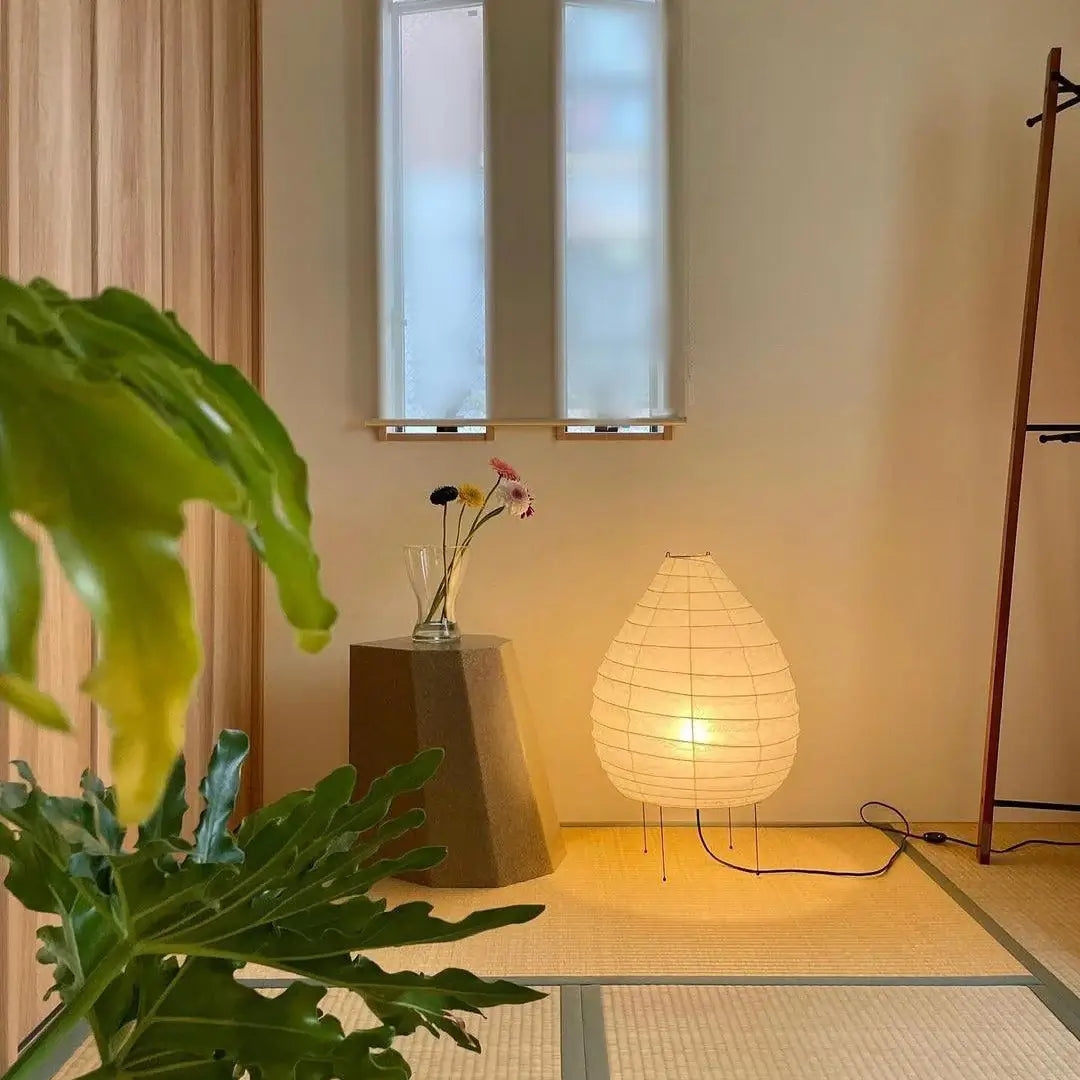 Akari 22N Japanese Paper Table Lamp