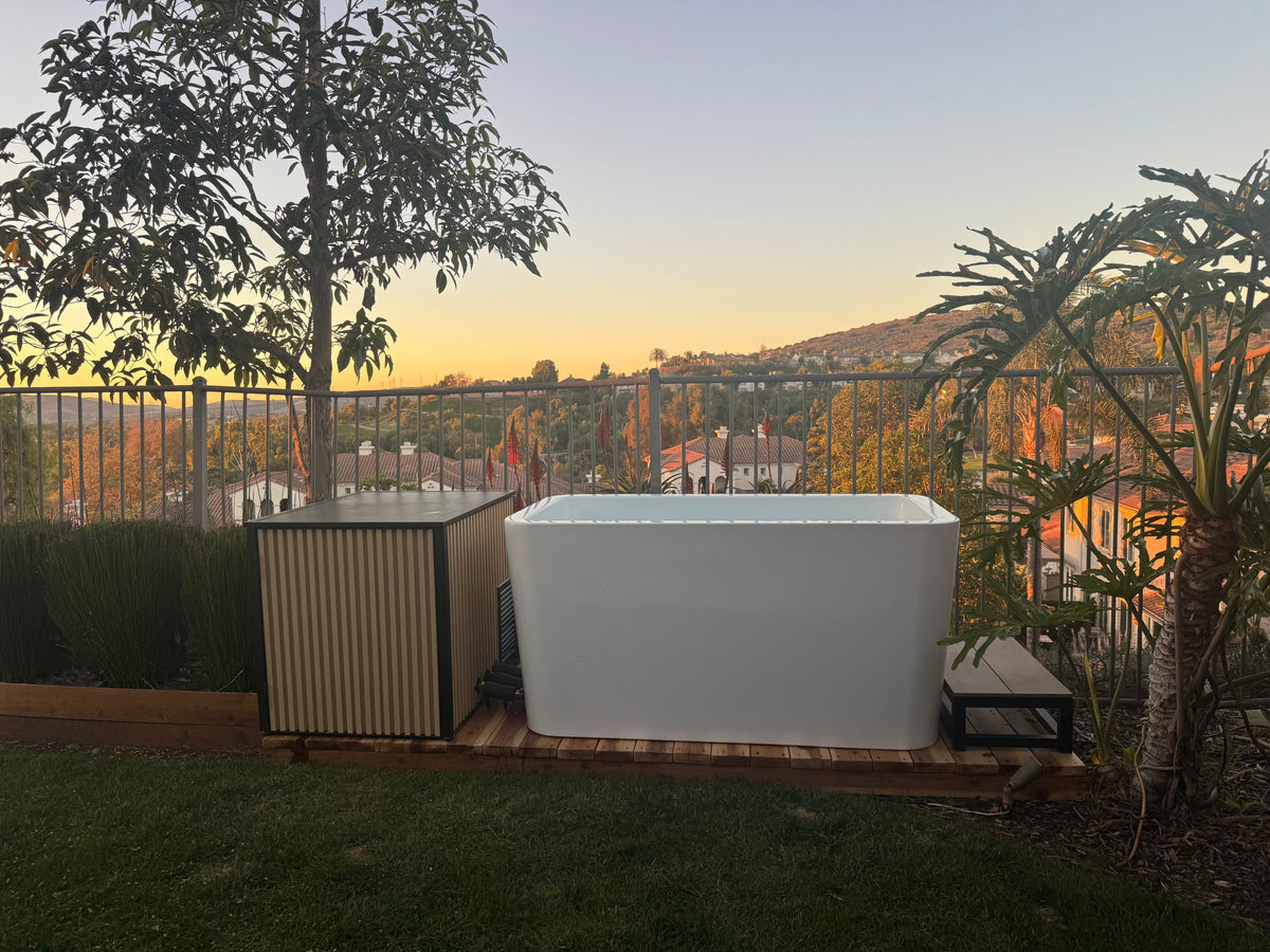 RevX X Tub Cold Plunge + LUX Chiller & Filtration System
