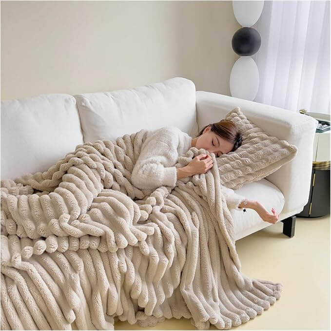 Ultra-Soft Plush Cozy Throw Blanket